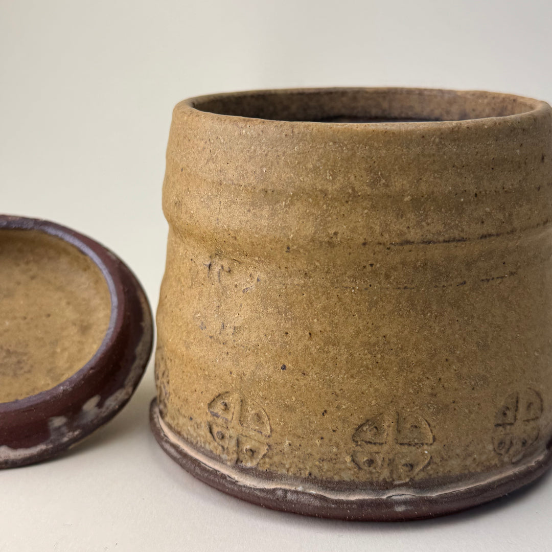 Joshua Williams Handmade Earthenware Jar