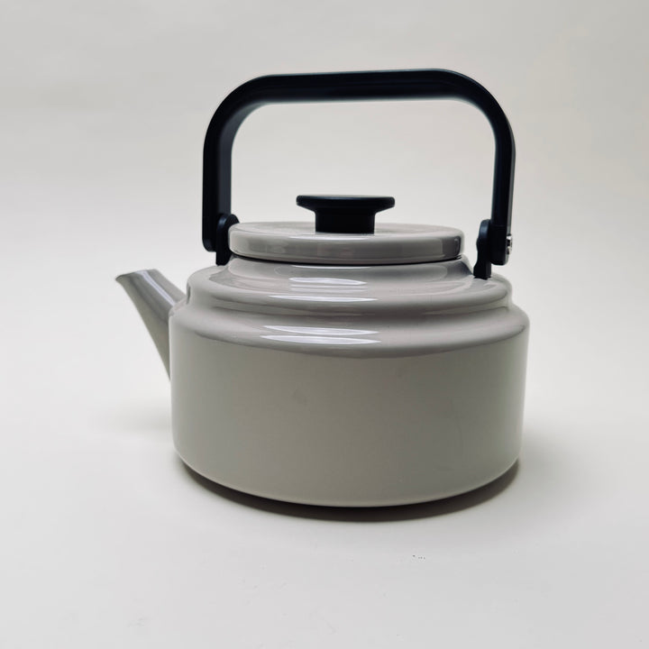 2.0 litre Nodo Hora Stove Top Kettle