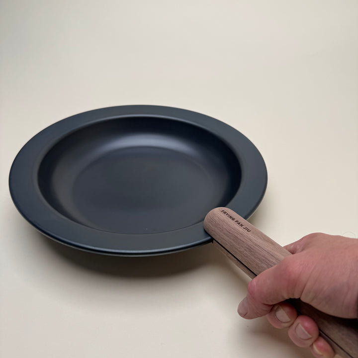 Fujita Kinzoku Jiu Fry pan