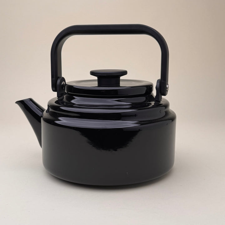 2.0 litre Nodo Hora Stove Top Kettle