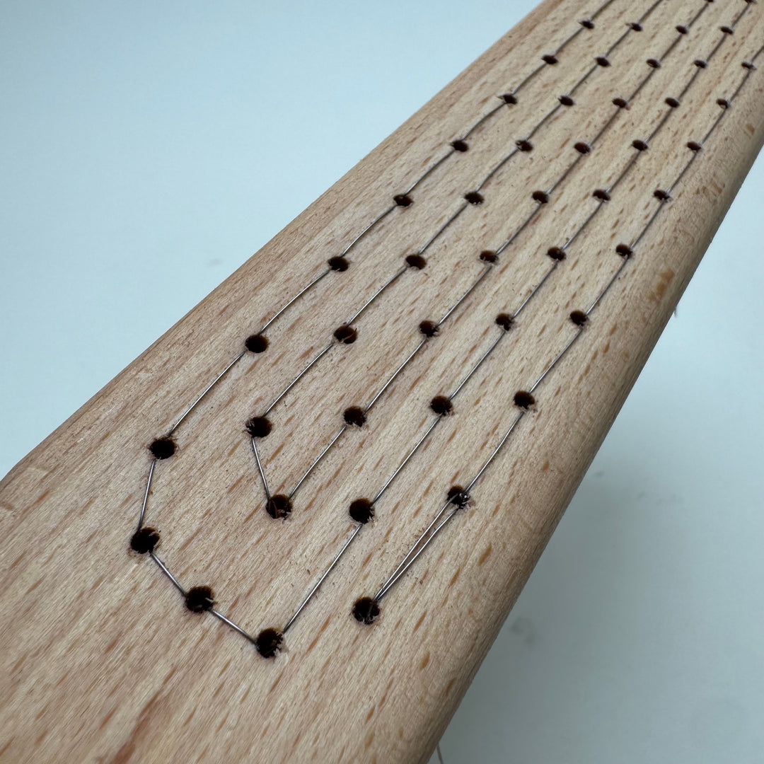 Iris Hantverk Dustpan and Brush