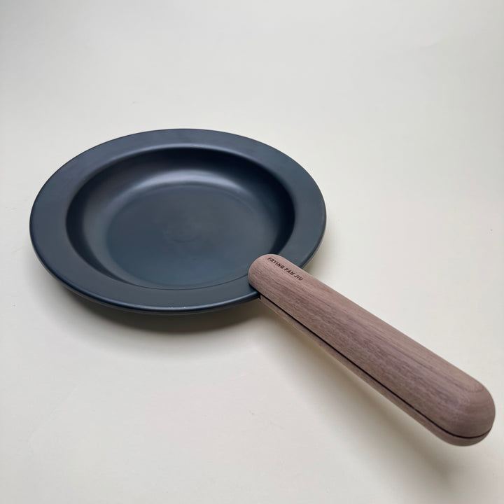 Fujita Kinzoku Jiu Fry pan