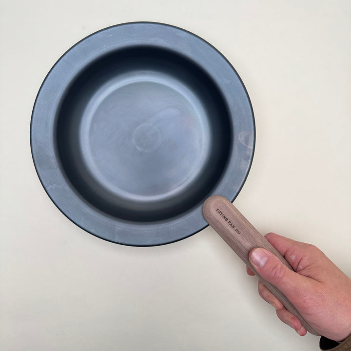 Fujita Kinzoku Jiu Fry pan