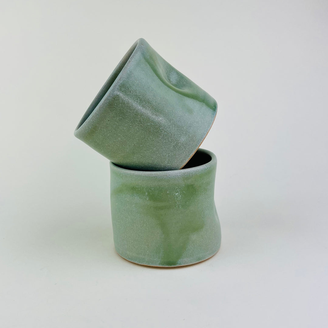 Philip Scott - Pinch mug - Pale green