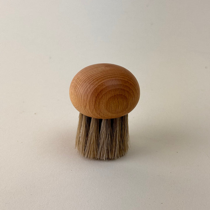 Mushroom Brush