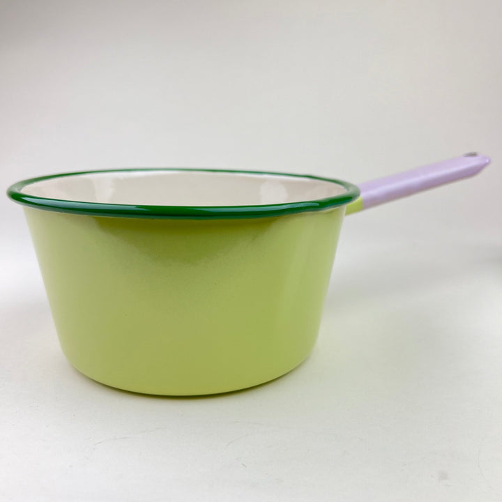 Enamel Saucepan - Pastel Green - Community Cutlery