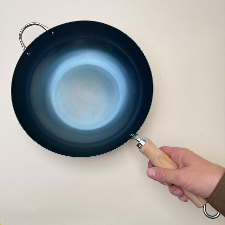 Fujita Kinzoku Sakura Wok 30cm-pan-Community Cutlery