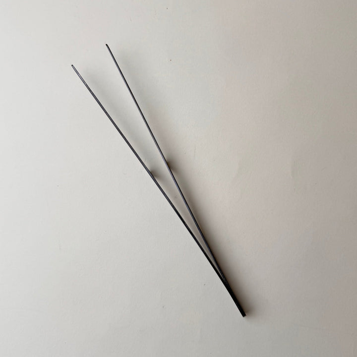 Gestura Stando Tweezers - Community Cutlery