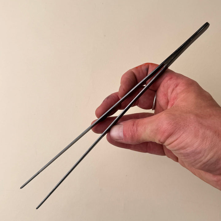 Gestura Stando Tweezers - Community Cutlery