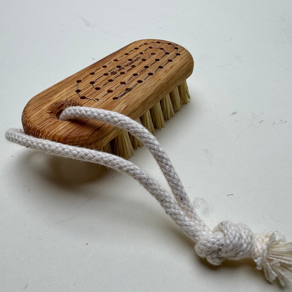 Iris Hantverk Lovisa Nail Brush - Community Cutlery