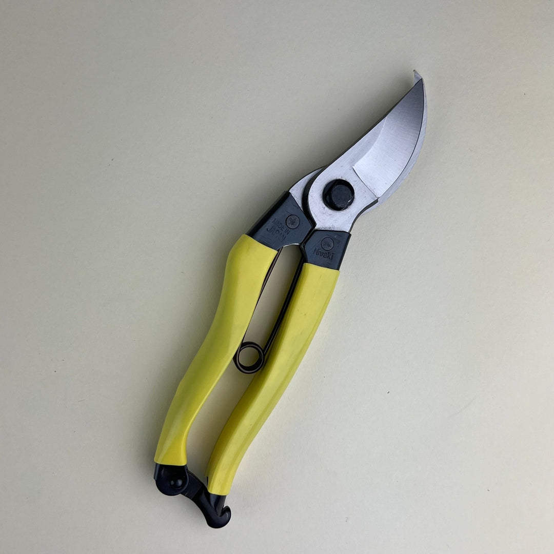 Niwaki - Mainichi Secateurs - Community Cutlery