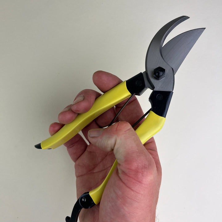 Niwaki - Mainichi Secateurs - Community Cutlery