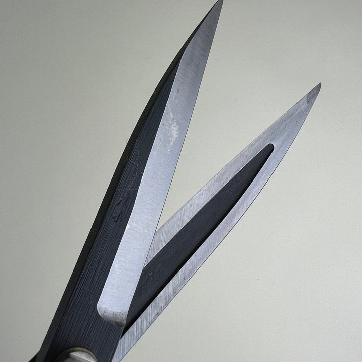 Niwaki - Sentei Topiary Clippers - Community Cutlery