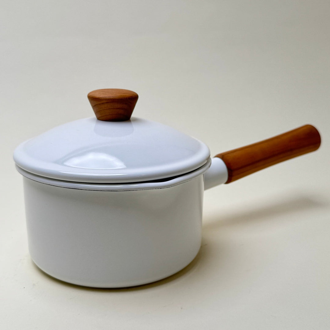 Noda Horo Enamel Saucepan - Community Cutlery