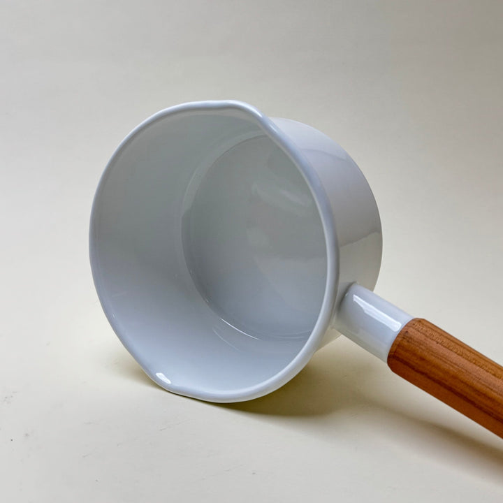 Noda Horo Enamel Saucepan - Community Cutlery