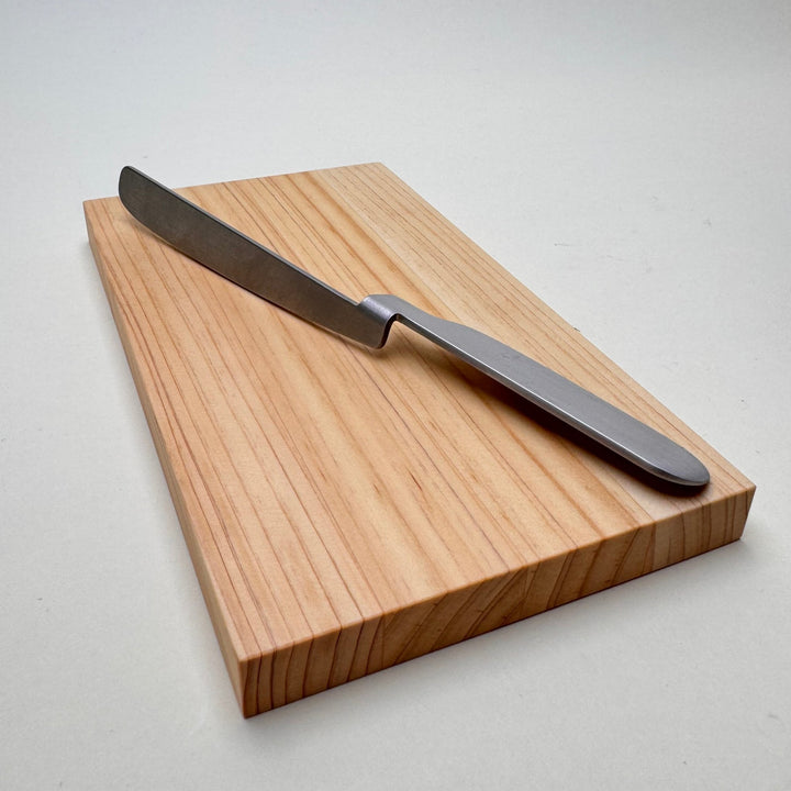 Oku Handcrafted knife and board - Community Cutlery