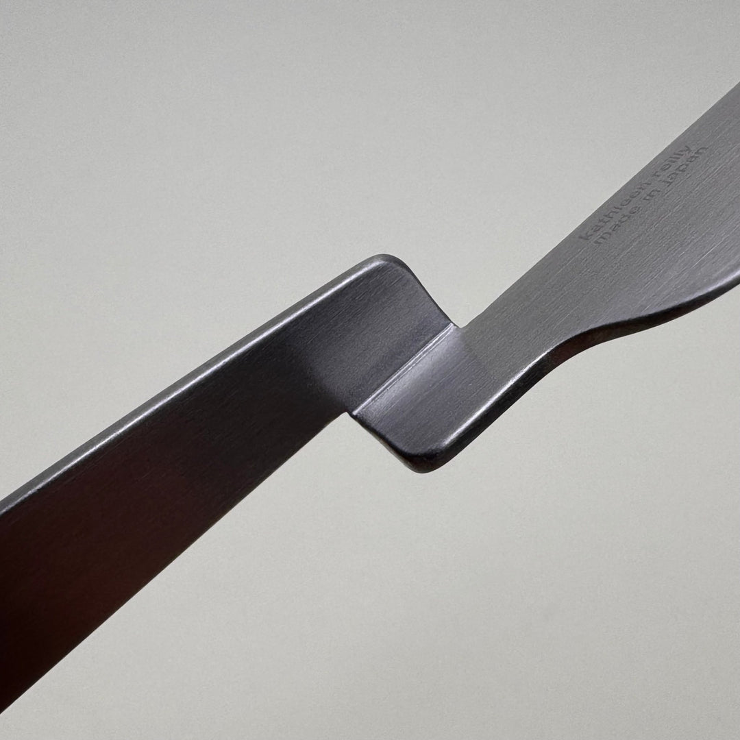 Oku Handcrafted knife and board - Community Cutlery