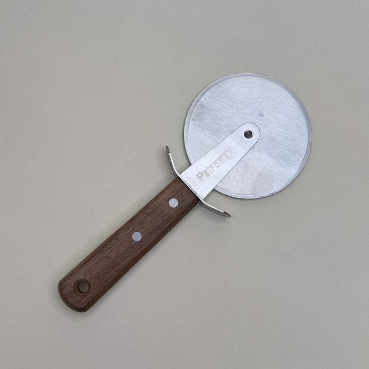 Petromax - Pizza Cutter - Community Cutlery