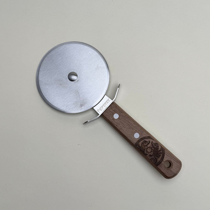 Petromax - Pizza Cutter - Community Cutlery