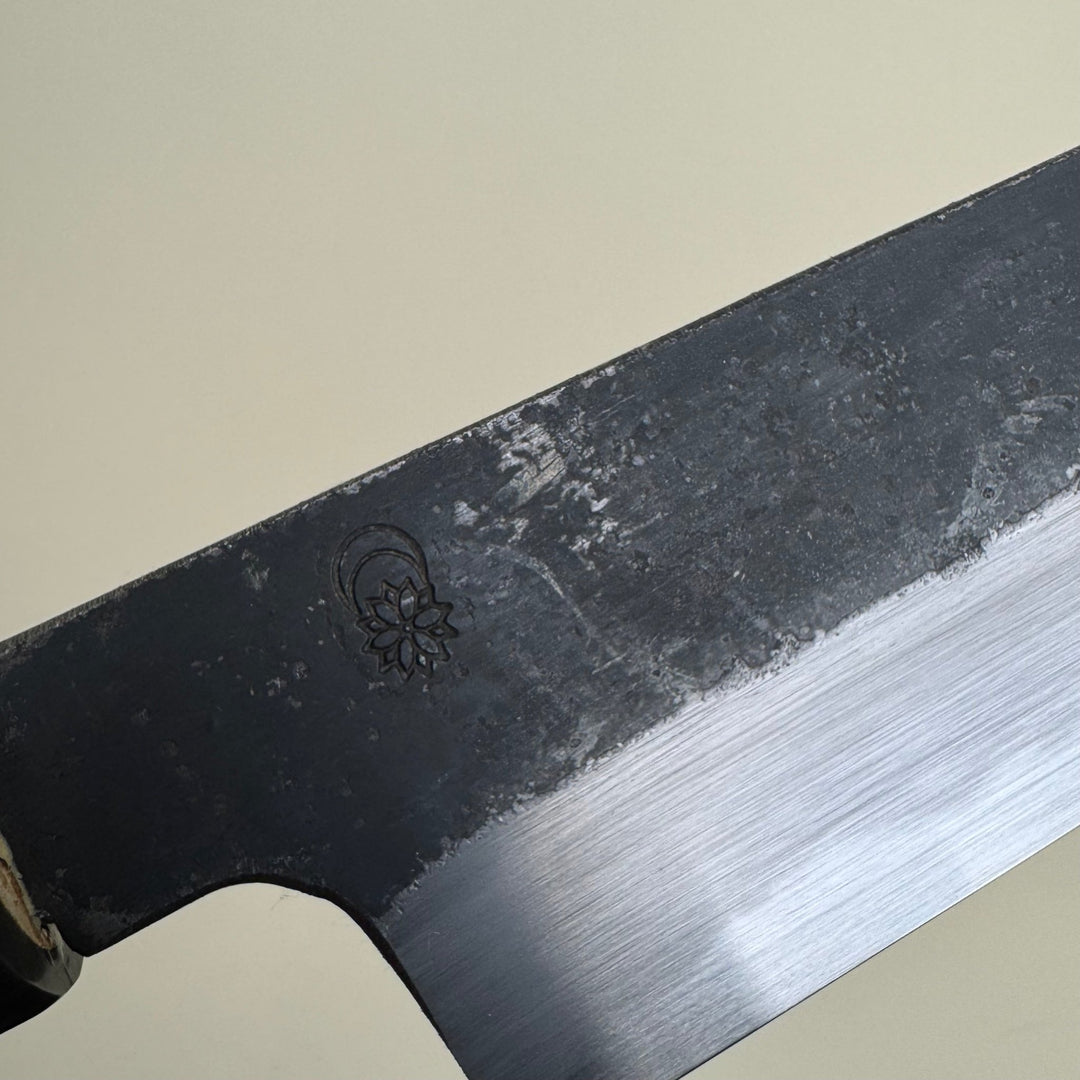 Sakai Kikumori Blue 2 Kikizuki Kiritsuke Santoku 180mm Kurouchi - Community Cutlery