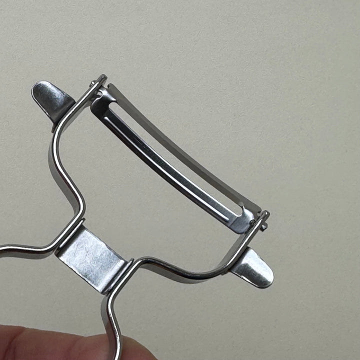 Yoshikawa Swissy Kaisoku Peeler-utensil-Community Cutlery