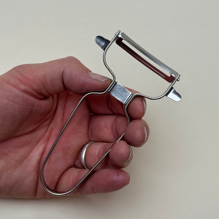Yoshikawa Swissy Kaisoku Peeler-utensil-Community Cutlery