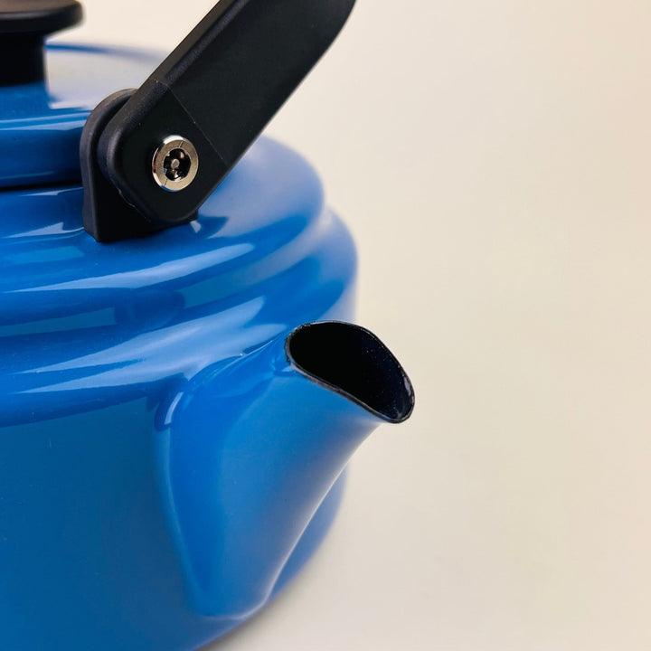 2.0 litre Nodo Hora Stove Top Kettle - Community Cutlery