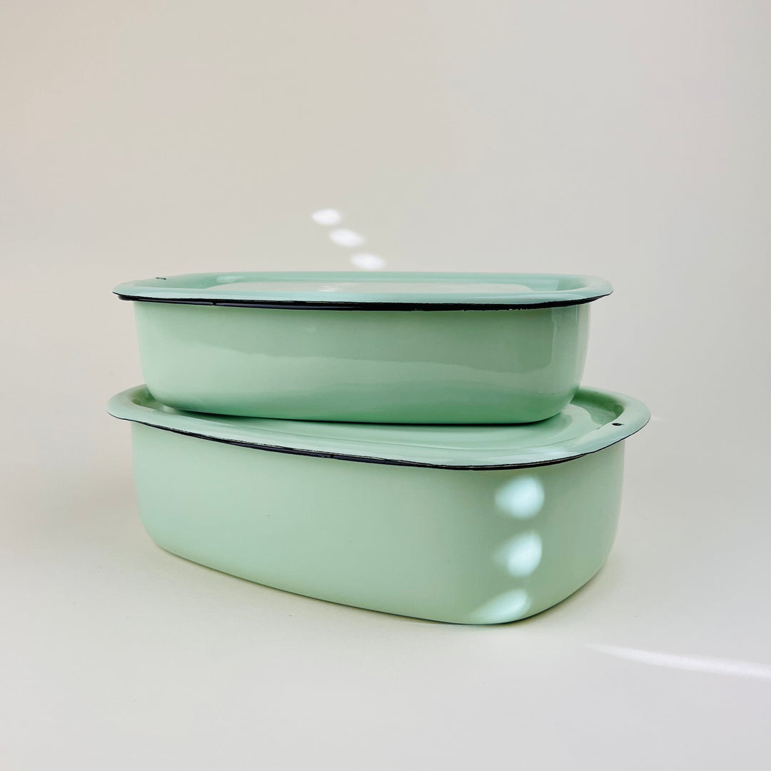 Enamelware Baking Dish/ Storage Box - Medium