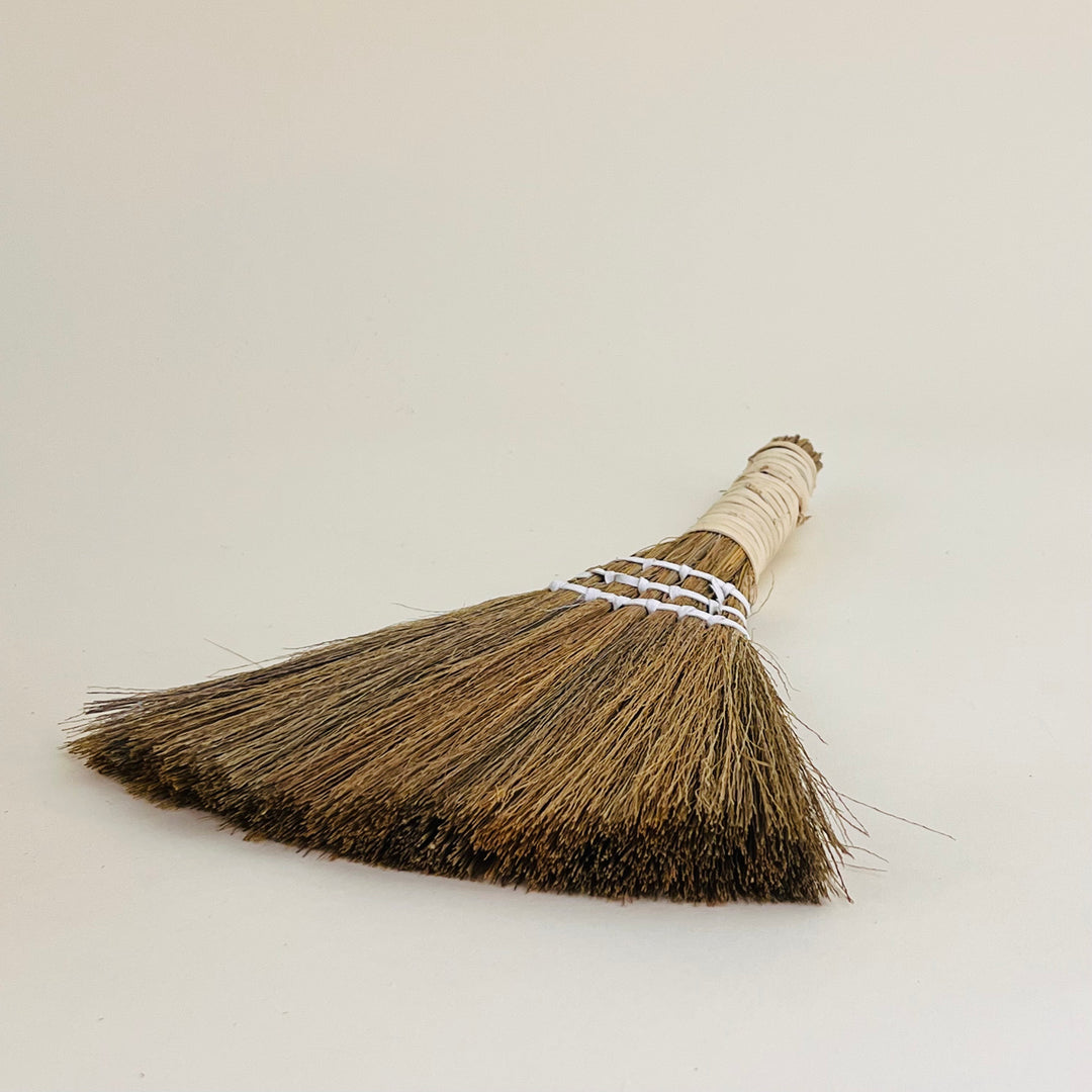 Yamacoh Table broom