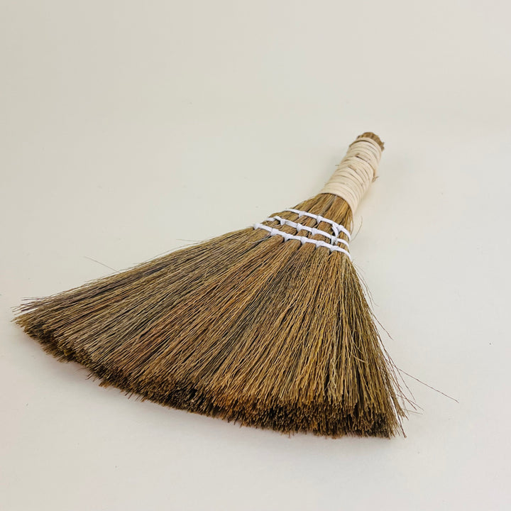 Yamacoh Table broom