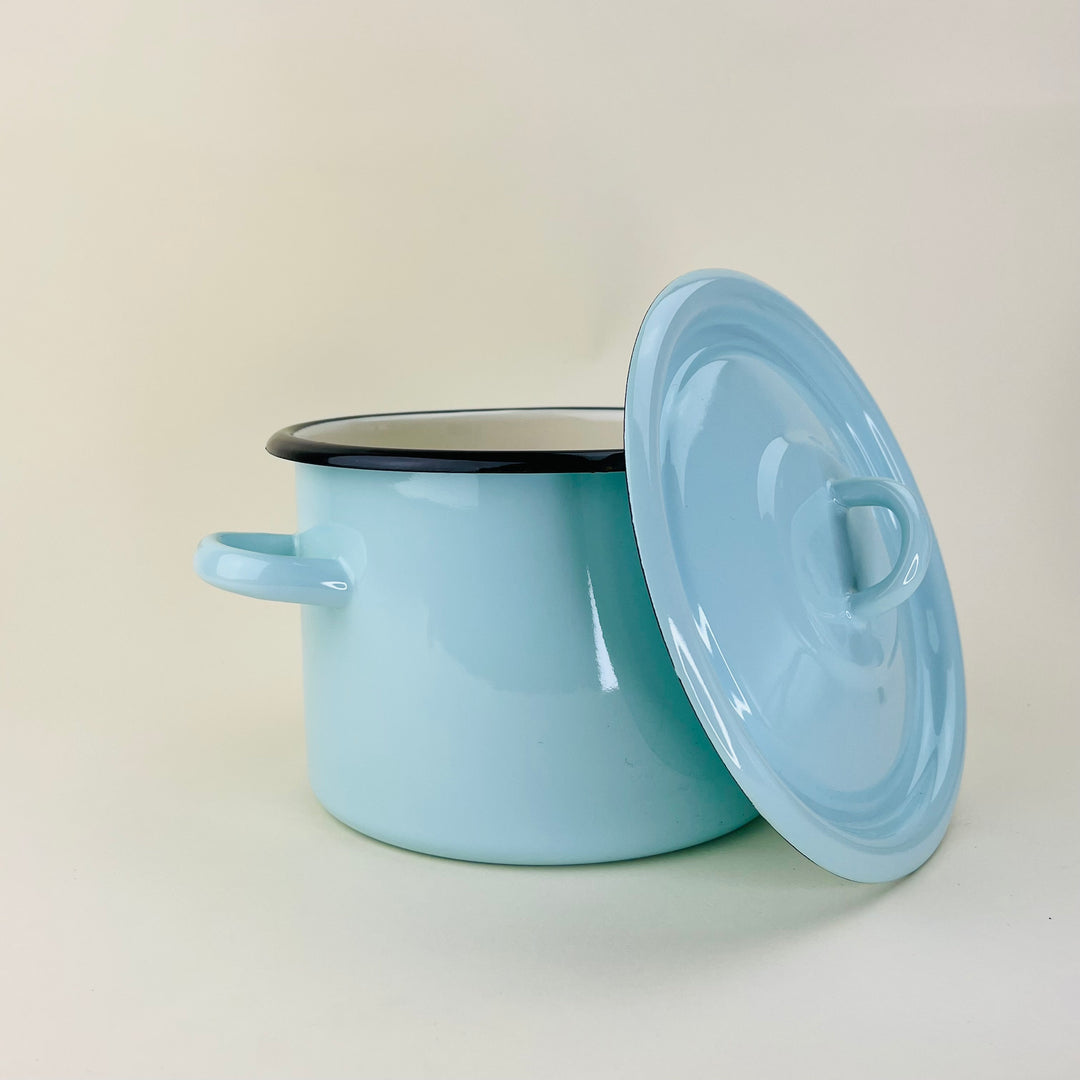 Enamel Cooking Pot with Lid - Medium