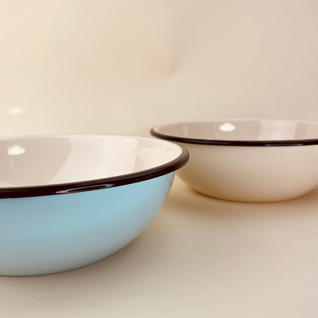 Enamel Mixing Bowl - Medium - Community Cutlery