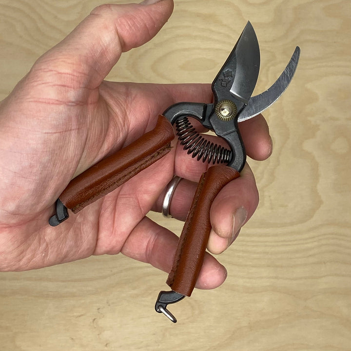 Suwada - Minature Pruning Shears Community Cutlery 