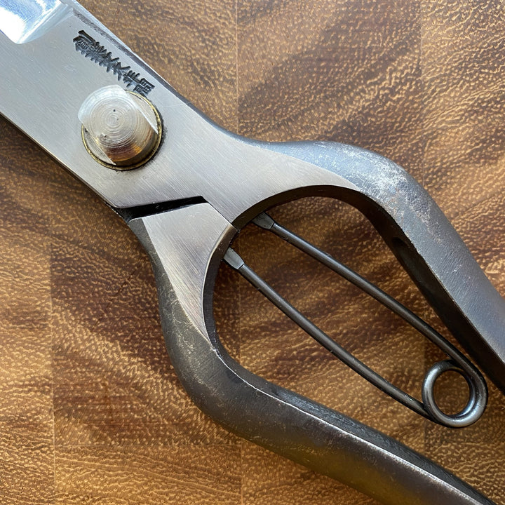 Suwada - Long Bladed Shears Community Cutlery 