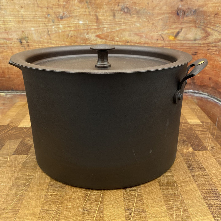 Netherton Foundry - 8" Spun Iron Stockpot Community Cutlery