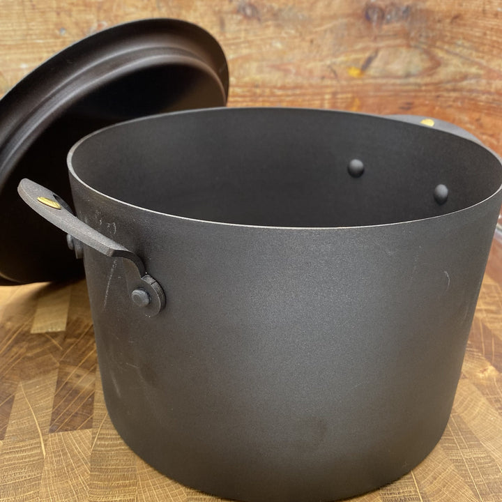 Netherton Foundry - 8" Spun Iron Stockpot Community Cutlery