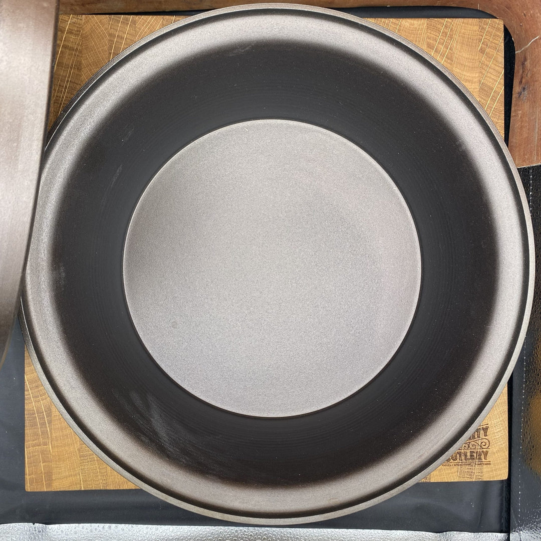 Netherton Foundry - Dutch Oven Community Cutlery 