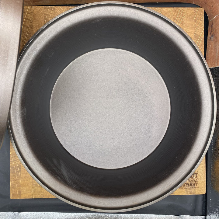 Netherton Foundry - Dutch Oven Community Cutlery 